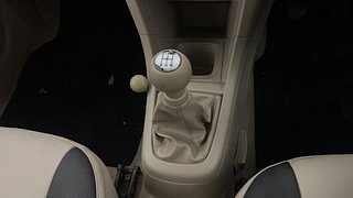 Used 2015 Maruti Suzuki Swift Dzire VXI Petrol Manual interior GEAR  KNOB VIEW