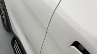 Used 2021 Mahindra XUV700 AX 7 Petrol AT Luxury Pack 7 STR Petrol Automatic dents MINOR DENT