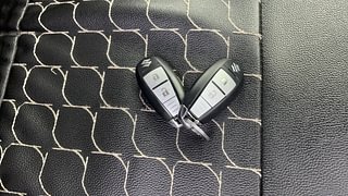 Used 2020 maruti-suzuki Vitara Brezza ZXi Plus Petrol Manual extra CAR KEY VIEW