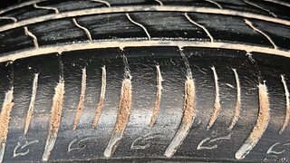 Used 2020 maruti-suzuki Vitara Brezza ZXi Plus Petrol Manual tyres RIGHT FRONT TYRE TREAD VIEW