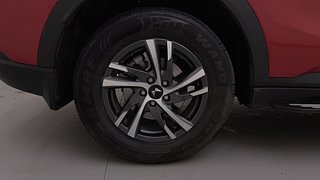 Used 2024 Mahindra XUV700 AX 5 Petrol MT 7 STR Petrol Manual tyres RIGHT REAR TYRE RIM VIEW