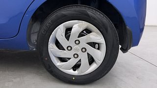 Used 2020 Hyundai New Santro 1.1 Sportz MT Petrol Manual tyres LEFT REAR TYRE RIM VIEW