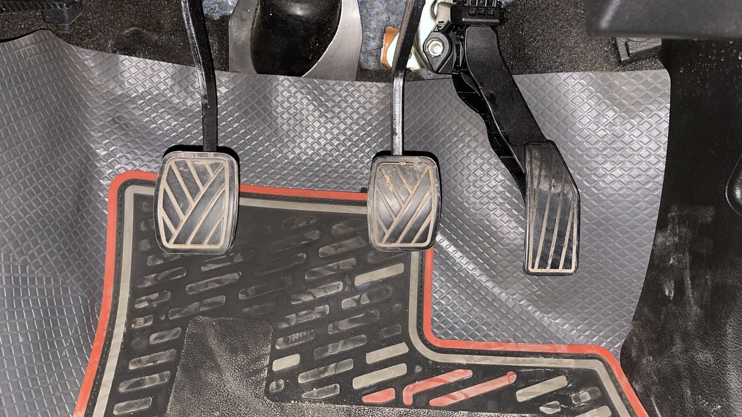 New Maruti Suzuki S-Presso interior PEDALS VIEW