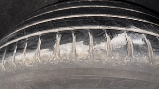 Used 2020 Volkswagen Tiguan Highline TDI Diesel Automatic tyres RIGHT REAR TYRE TREAD VIEW