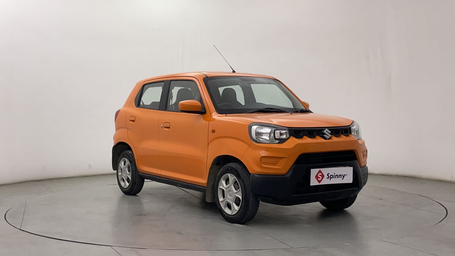 New Maruti Suzuki S-Presso exterior RIGHT FRONT CORNER VIEW