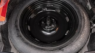 Used 2020 Volkswagen Tiguan Highline TDI Diesel Automatic tyres SPARE TYRE VIEW