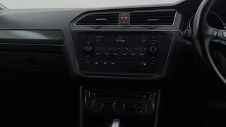 Used 2020 Volkswagen Tiguan Highline TDI Diesel Automatic interior MUSIC SYSTEM & AC CONTROL VIEW