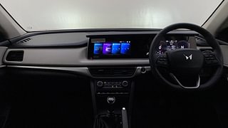 Used 2024 Mahindra XUV700 AX 5 Petrol MT 7 STR Petrol Manual interior DASHBOARD VIEW