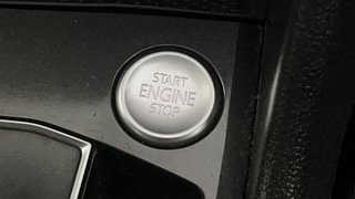 Used 2020 Volkswagen Tiguan Highline TDI Diesel Automatic top_features Keyless start