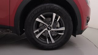 Used 2024 Mahindra XUV700 AX 5 Petrol MT 7 STR Petrol Manual tyres RIGHT FRONT TYRE RIM VIEW