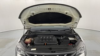 Used 2021 Mahindra XUV700 AX 7 Petrol AT Luxury Pack 7 STR Petrol Automatic engine ENGINE & BONNET OPEN FRONT VIEW