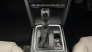 Used 2021 Mahindra XUV700 AX 7 Petrol AT Luxury Pack 7 STR Petrol Automatic interior GEAR  KNOB VIEW