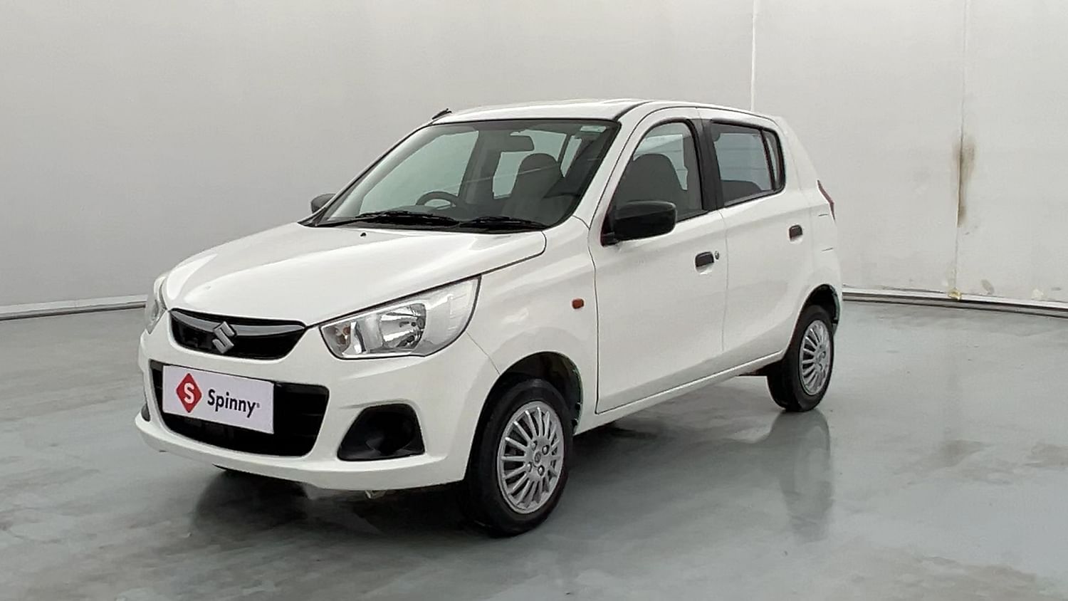 LEFT FRONT CORNER VIEW