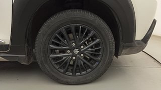 Used 2021 Maruti Suzuki XL6 Zeta AT Petrol Petrol Automatic tyres RIGHT FRONT TYRE RIM VIEW
