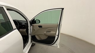 Used 2022 Hyundai New Santro 1.1 Sportz Executive CNG Petrol+cng Manual interior RIGHT FRONT DOOR OPEN VIEW