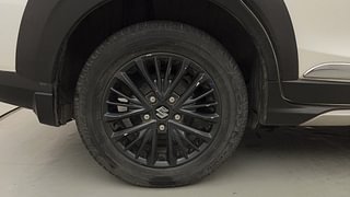 Used 2021 Maruti Suzuki XL6 Zeta AT Petrol Petrol Automatic tyres RIGHT REAR TYRE RIM VIEW