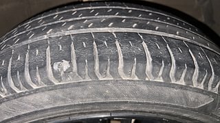 Used 2021 Maruti Suzuki XL6 Zeta AT Petrol Petrol Automatic tyres RIGHT FRONT TYRE TREAD VIEW