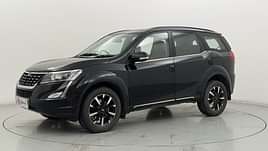 2019 Mahindra XUV500 W11 AT