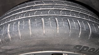 Used 2018 Maruti Suzuki Baleno Alpha 1.2 Petrol Manual tyres RIGHT FRONT TYRE TREAD VIEW