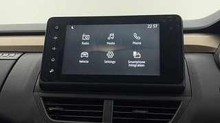 Used 2022 Renault Kiger RXT (O) MT Petrol Manual top_features Integrated (in-dash) music system