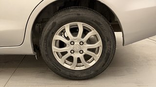 Used 2014 Honda Amaze 1.2 VX i-VTEC Petrol Manual tyres LEFT REAR TYRE RIM VIEW