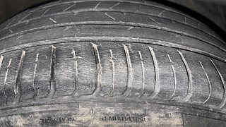 Used 2020 Hyundai Venue SX Plus 1.0 Turbo DCT Petrol Automatic tyres RIGHT FRONT TYRE TREAD VIEW