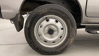 Used 2022 Maruti Suzuki Eeco 5 STR AC (O) Petrol Manual tyres RIGHT REAR TYRE RIM VIEW
