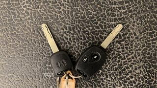Used 2014 Honda Amaze 1.2 VX i-VTEC Petrol Manual extra CAR KEY VIEW