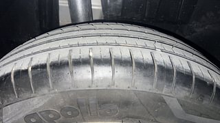 Used 2022 Maruti Suzuki Dzire ZXI Petrol Manual tyres RIGHT REAR TYRE TREAD VIEW