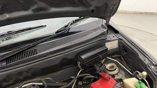 Used 2016 Maruti Suzuki Alto 800 VXi Petrol Manual engine ENGINE LEFT SIDE HINGE & APRON VIEW