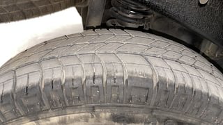 Used 2022 Maruti Suzuki Eeco 5 STR AC (O) Petrol Manual tyres RIGHT REAR TYRE TREAD VIEW