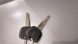 Used 2022 Maruti Suzuki Eeco 5 STR AC (O) Petrol Manual extra CAR KEY VIEW