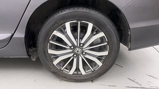 Used 2017 Honda City ZX CVT Petrol Automatic tyres LEFT REAR TYRE RIM VIEW
