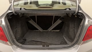 Used 2014 Honda Amaze 1.2 VX i-VTEC Petrol Manual interior DICKY INSIDE VIEW