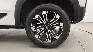 Used 2022 Renault Kiger RXT (O) MT Petrol Manual tyres LEFT REAR TYRE RIM VIEW