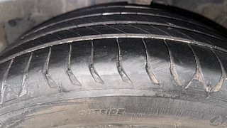 Used 2017 Honda City ZX CVT Petrol Automatic tyres LEFT FRONT TYRE TREAD VIEW