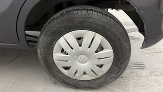 Used 2016 Maruti Suzuki Alto 800 VXi Petrol Manual tyres LEFT REAR TYRE RIM VIEW