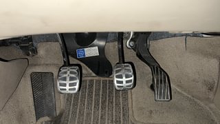 Used 2016 Maruti Suzuki Ciaz ZDi+ SHVS Diesel Manual interior PEDALS VIEW