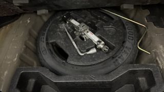 Used 2016 Maruti Suzuki Ciaz ZDi+ SHVS Diesel Manual tyres SPARE TYRE VIEW