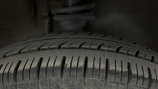 Used 2016 Maruti Suzuki Alto 800 VXi Petrol Manual tyres RIGHT FRONT TYRE TREAD VIEW