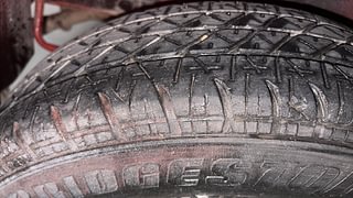 Used 2015 Maruti Suzuki Swift [2014-2017] LXI (O) CNG (Outside Fitted) Petrol+cng Manual tyres RIGHT REAR TYRE TREAD VIEW