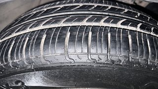 Used 2012 Honda City 1.5 V AT Petrol Automatic tyres RIGHT FRONT TYRE TREAD VIEW