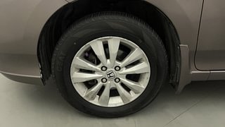 Used 2012 Honda City 1.5 V AT Petrol Automatic tyres LEFT FRONT TYRE RIM VIEW