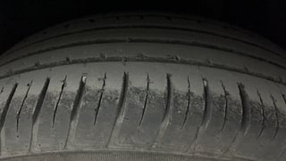 Used 2022 Mahindra XUV700 AX 7 Petrol AT Luxury Pack 7 STR Petrol Automatic tyres LEFT REAR TYRE TREAD VIEW