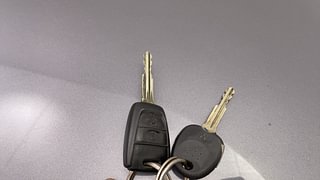 Used 2017 Hyundai Grand i10 Sportz (O) 1.2 kappa VTVT Petrol Manual extra CAR KEY VIEW