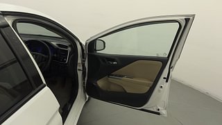 Used 2016 Honda City VX CVT Petrol Automatic interior RIGHT FRONT DOOR OPEN VIEW