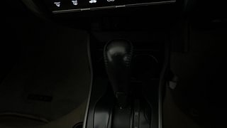 Used 2016 Honda City VX CVT Petrol Automatic interior GEAR  KNOB VIEW