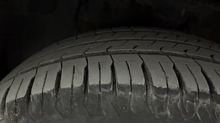 Used 2015 Hyundai Elite i20 Asta 1.4 CRDI Diesel Manual tyres LEFT FRONT TYRE TREAD VIEW