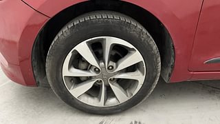 Used 2015 Hyundai Elite i20 Asta 1.4 CRDI Diesel Manual tyres LEFT FRONT TYRE RIM VIEW