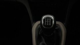 Used 2017 Hyundai Grand i10 Sportz (O) 1.2 kappa VTVT Petrol Manual interior GEAR  KNOB VIEW